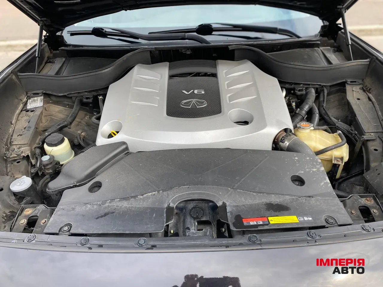 Infiniti QX70 - фото 3