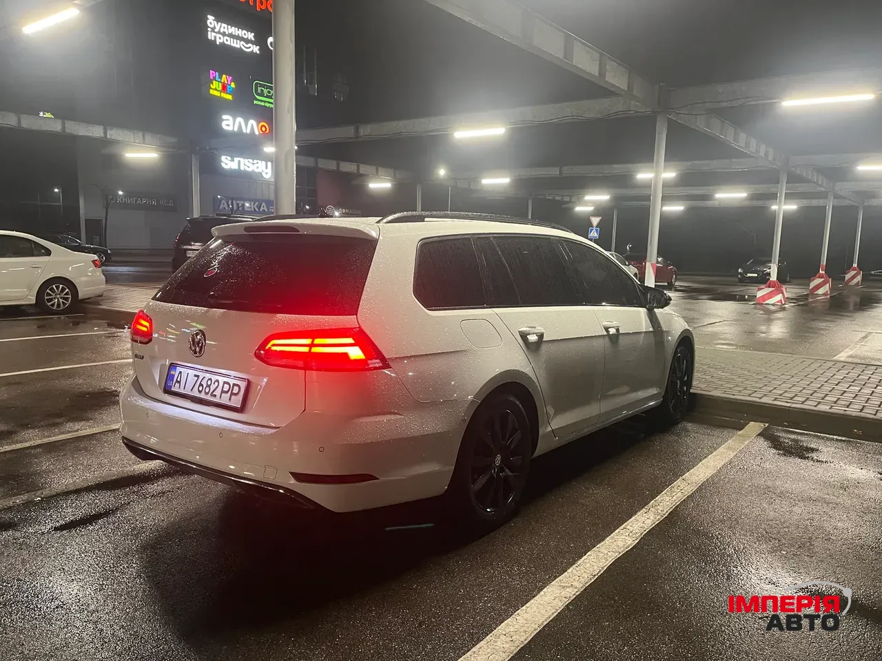 Volkswagen Golf - фото 18