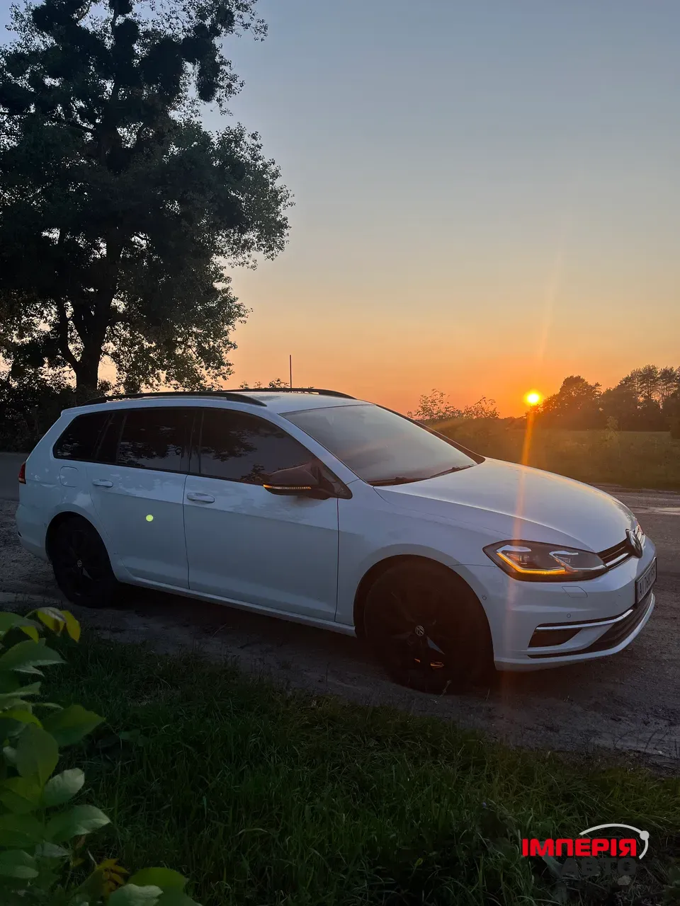 Volkswagen Golf - фото 17