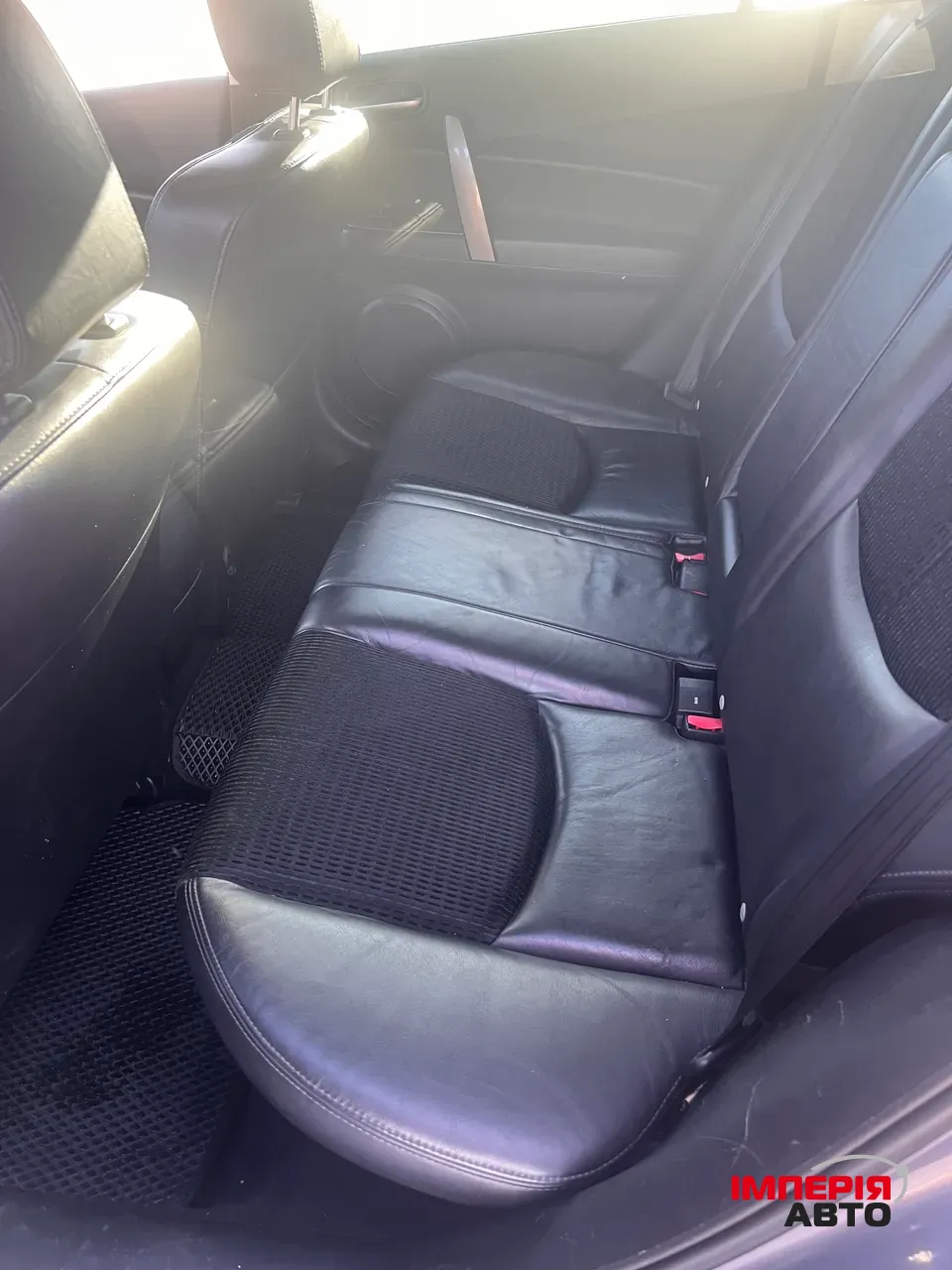 Mazda 6 - фото 12