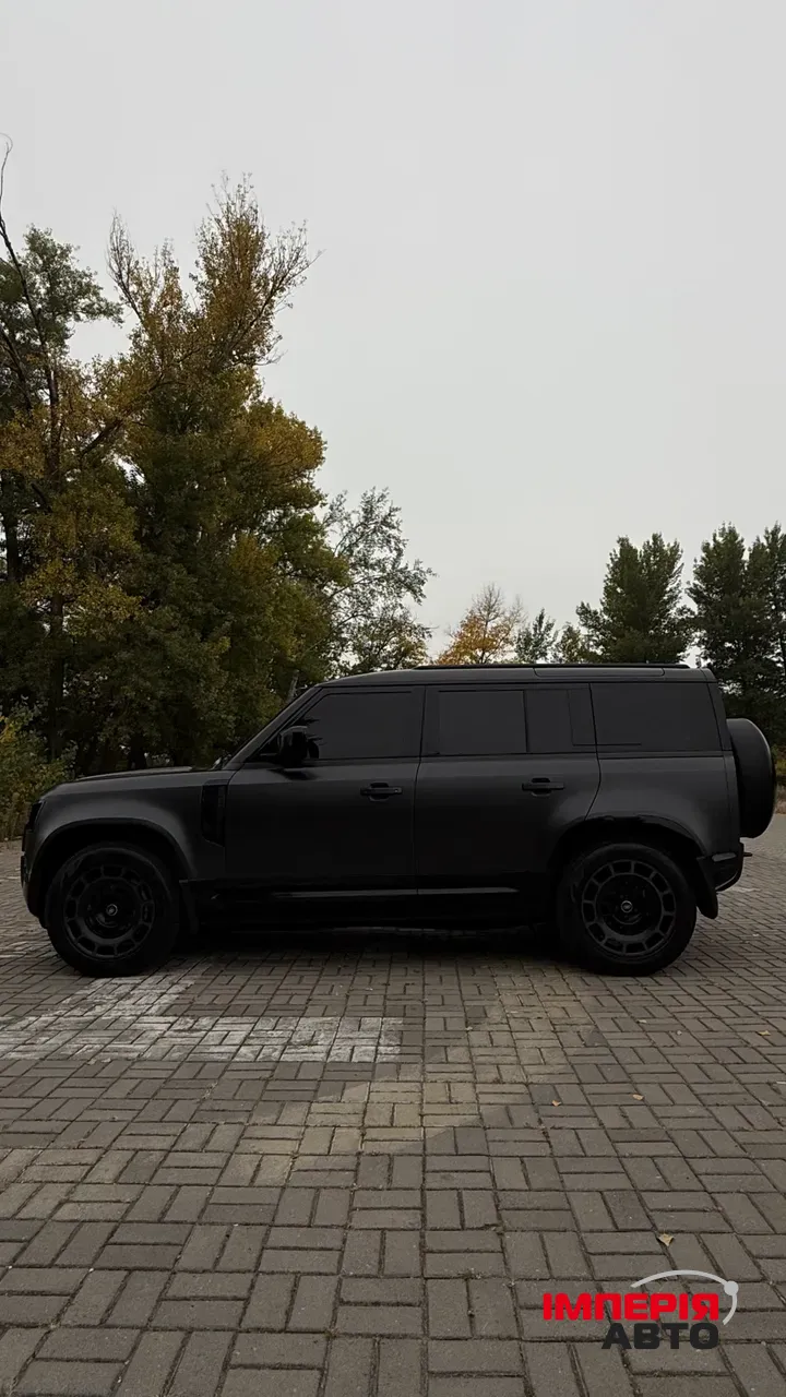 Land Rover Defender - фото 2