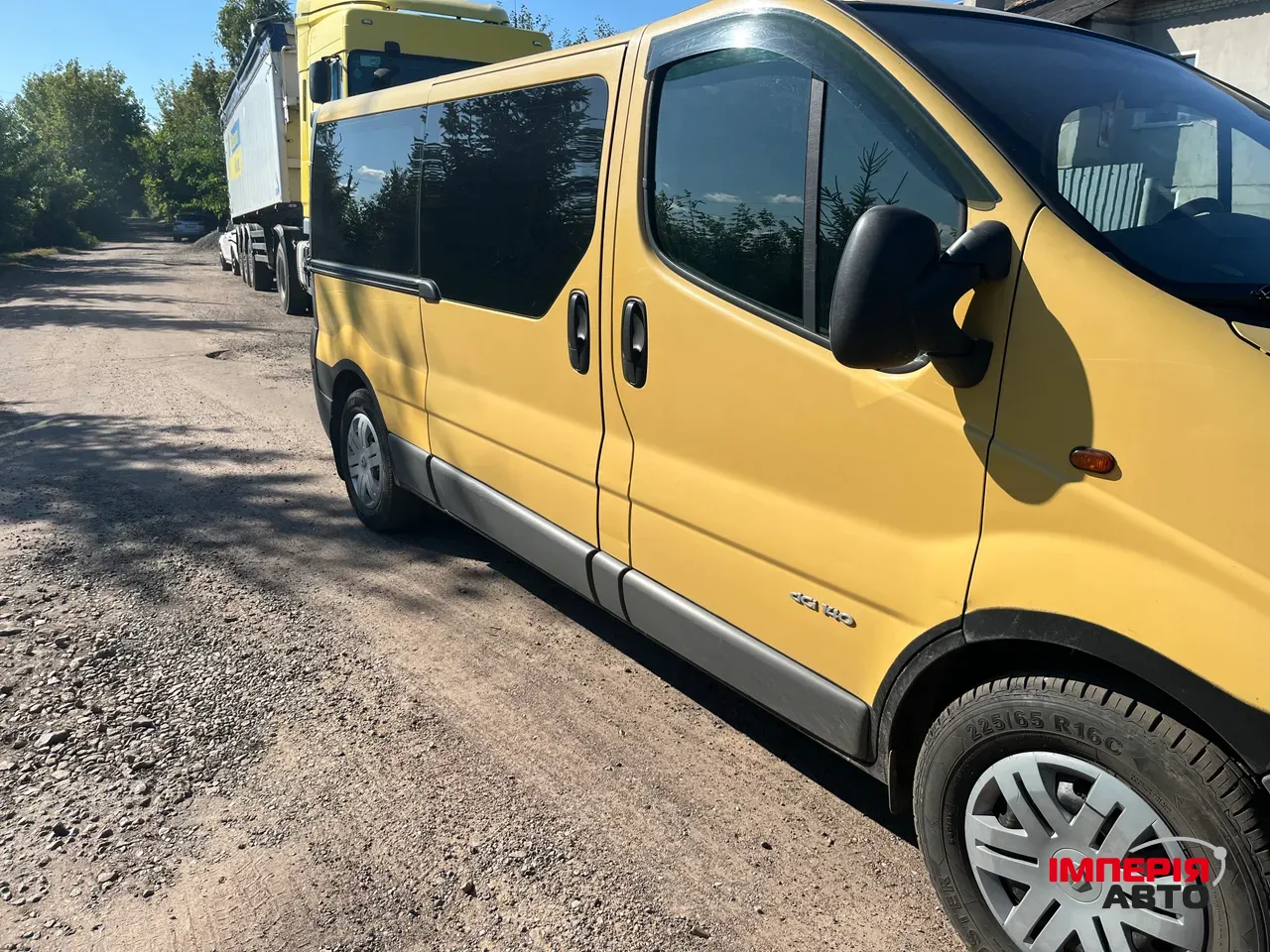 Renault Trafic - фото 4