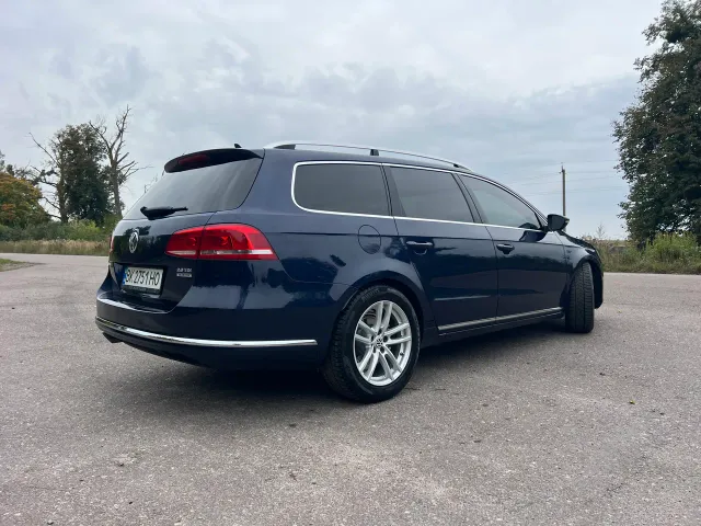 Volkswagen Passat - фото 3