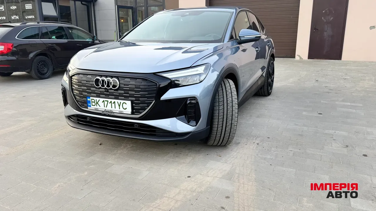 Audi Q4 Sportback e-tron - фото 4