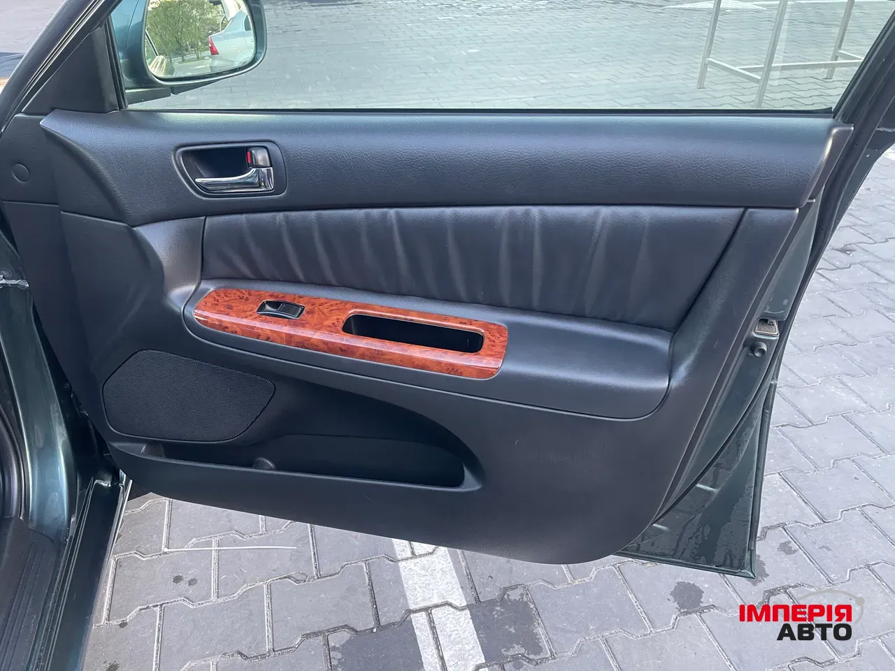 Toyota Camry - фото 9