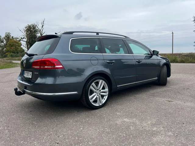 Volkswagen Passat - фото 4