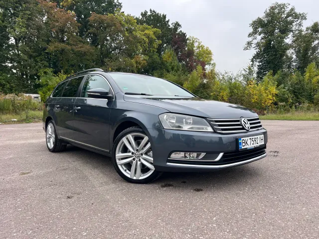 Volkswagen Passat - фото 1