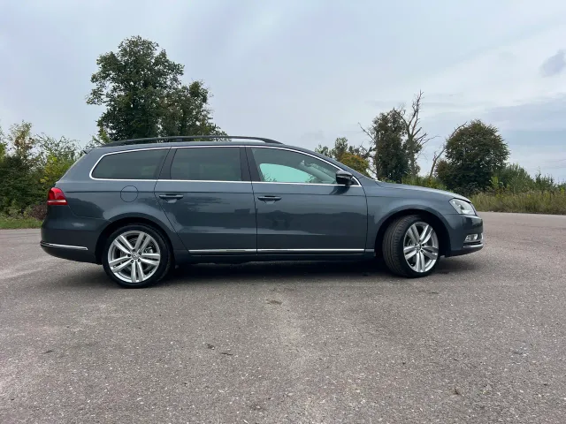 Volkswagen Passat - фото 3