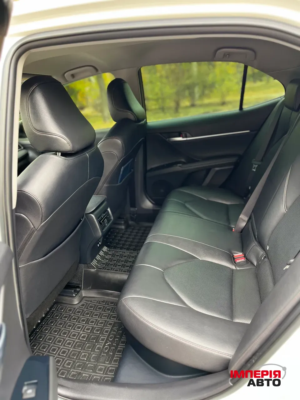 Toyota Camry - фото 20