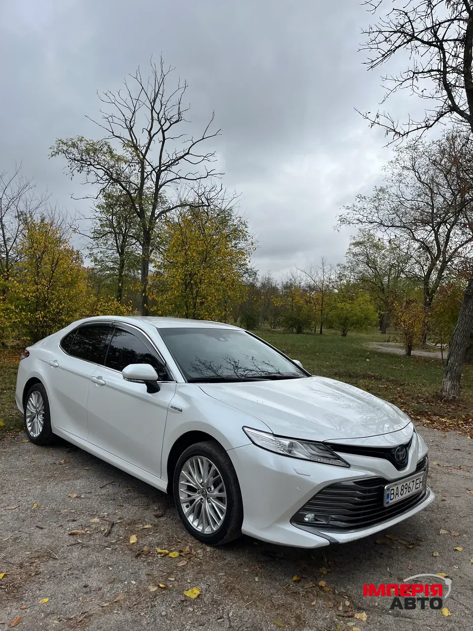 Toyota Camry - фото 3