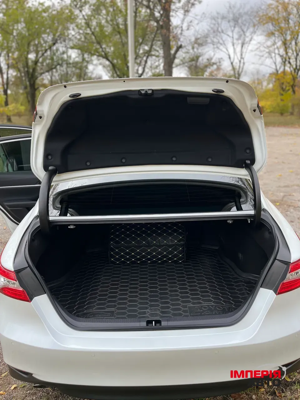 Toyota Camry - фото 16