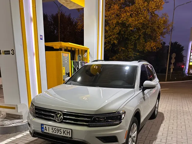 Volkswagen Tiguan - фото 3