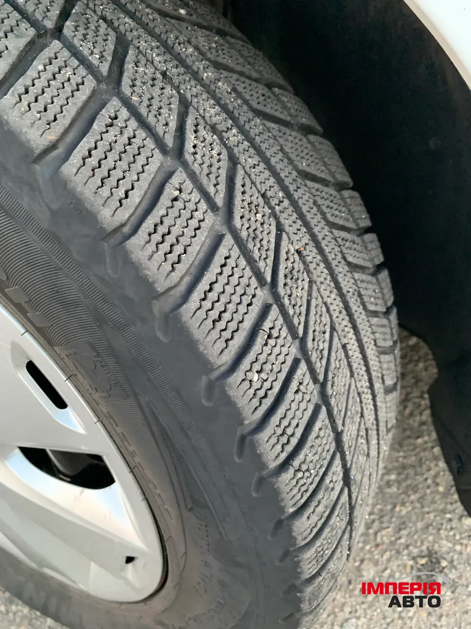 Ford C-MAX - фото 11