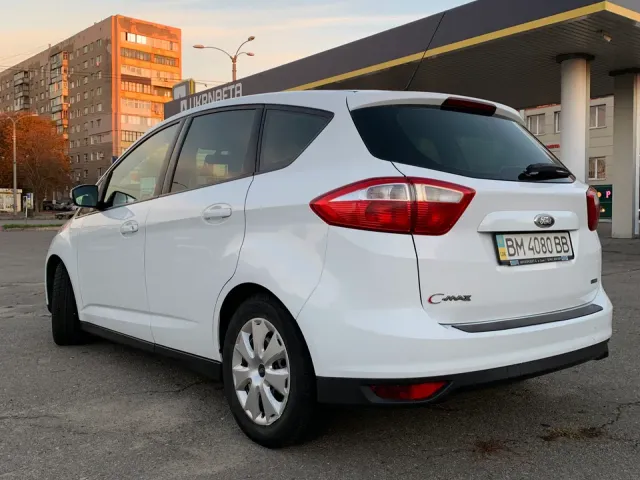 Ford C-MAX - фото 4
