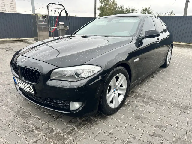BMW 5 серії - фото 3