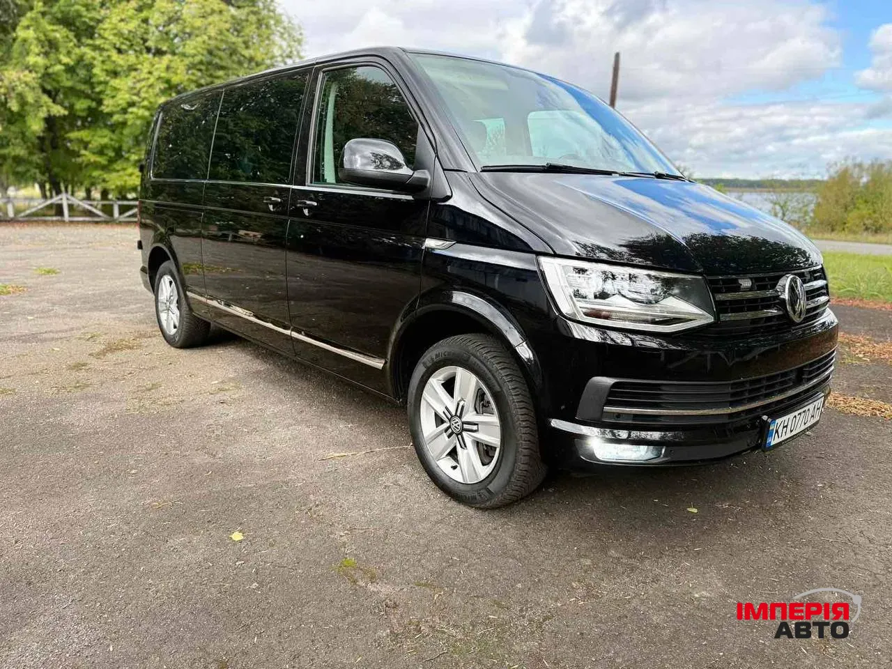 Volkswagen Transporter - фото 2