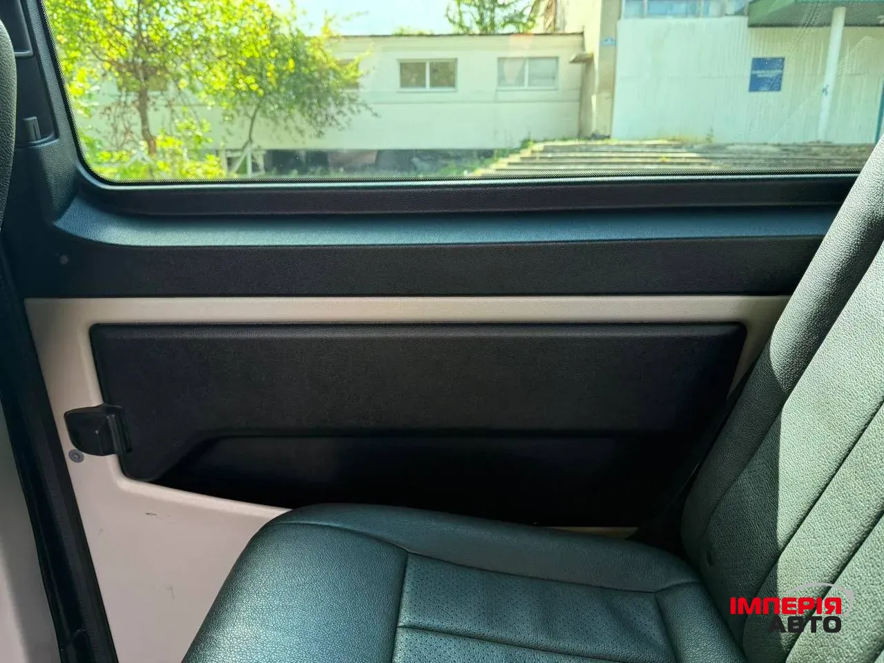 Volkswagen Transporter - фото 12