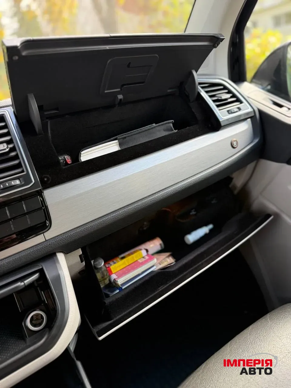 Volkswagen Transporter - фото 21