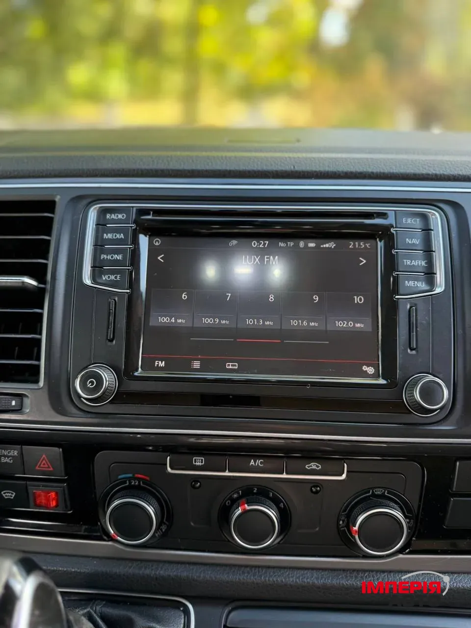 Volkswagen Transporter - фото 11