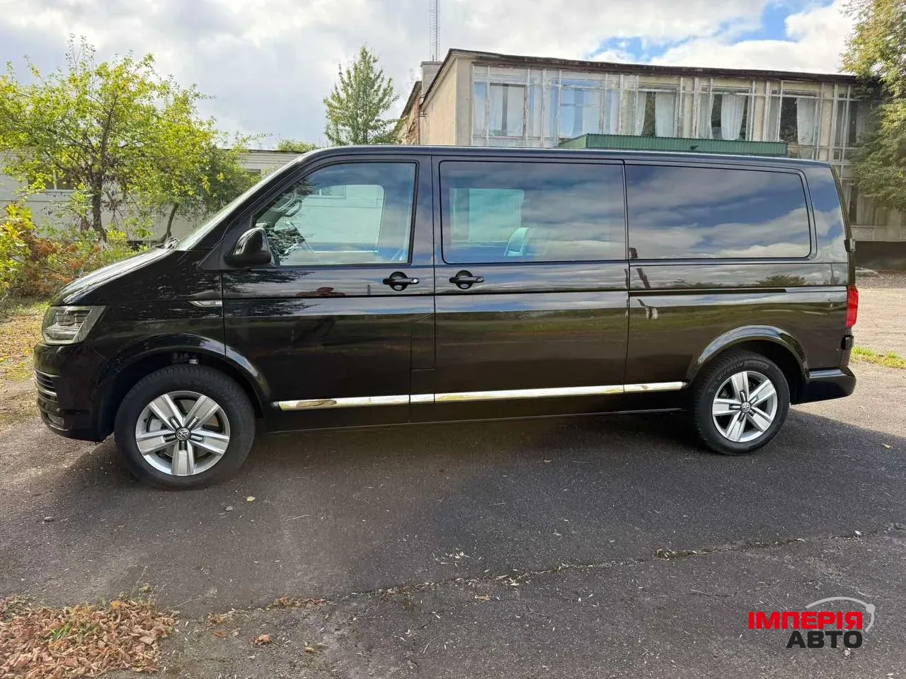 Volkswagen Transporter - фото 22