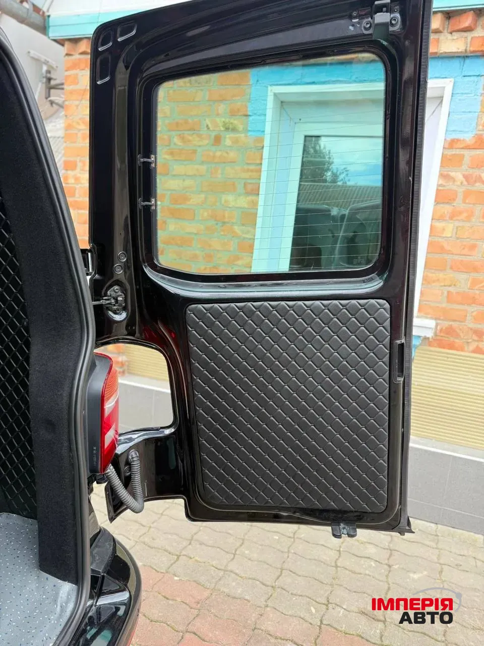 Volkswagen Transporter - фото 29