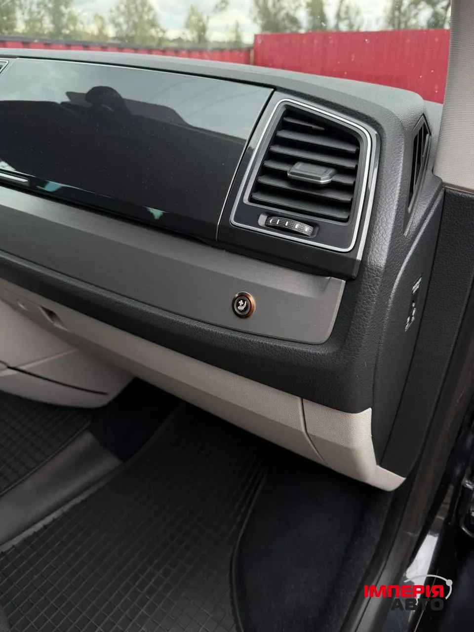 Volkswagen Transporter - фото 40