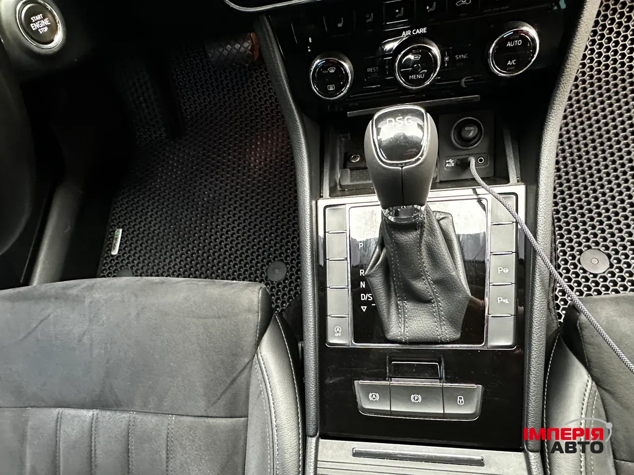 Skoda Superb - фото 15