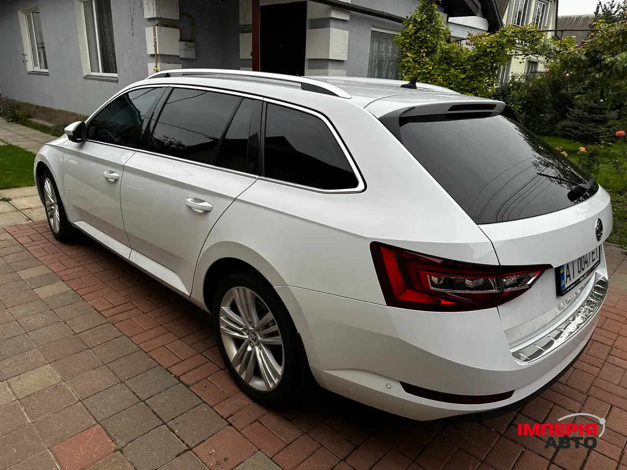 Skoda Superb - фото 4