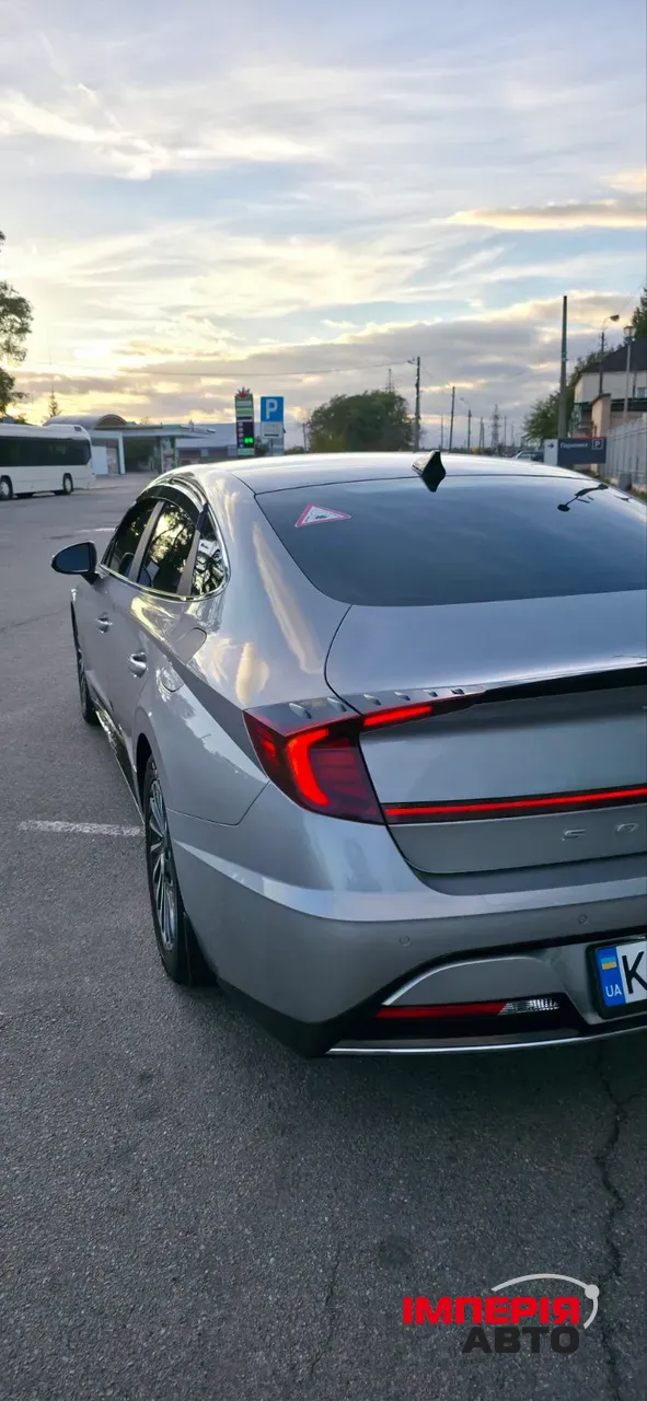 Hyundai Sonata - фото 8