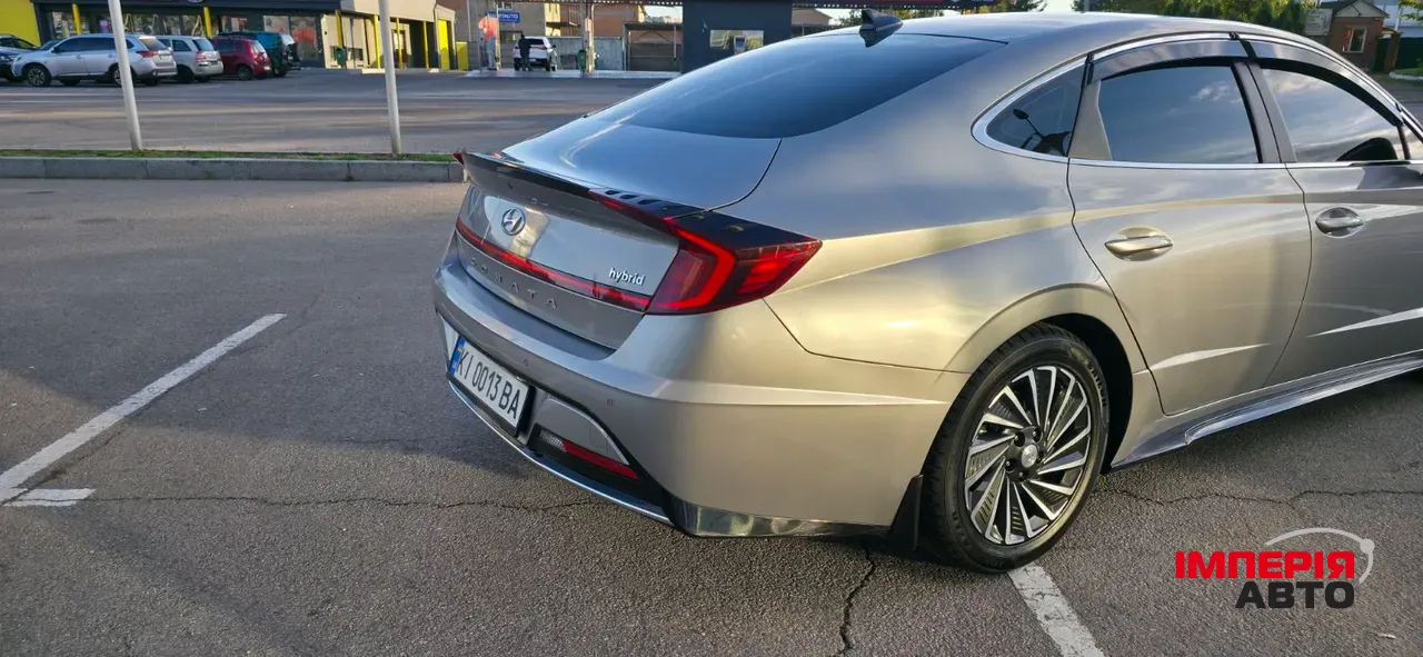 Hyundai Sonata - фото 9