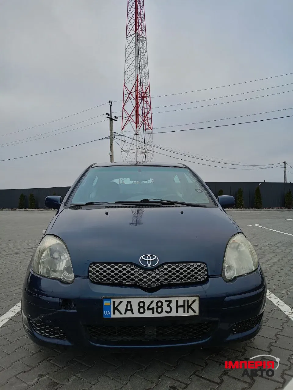 Toyota Yaris - фото 1