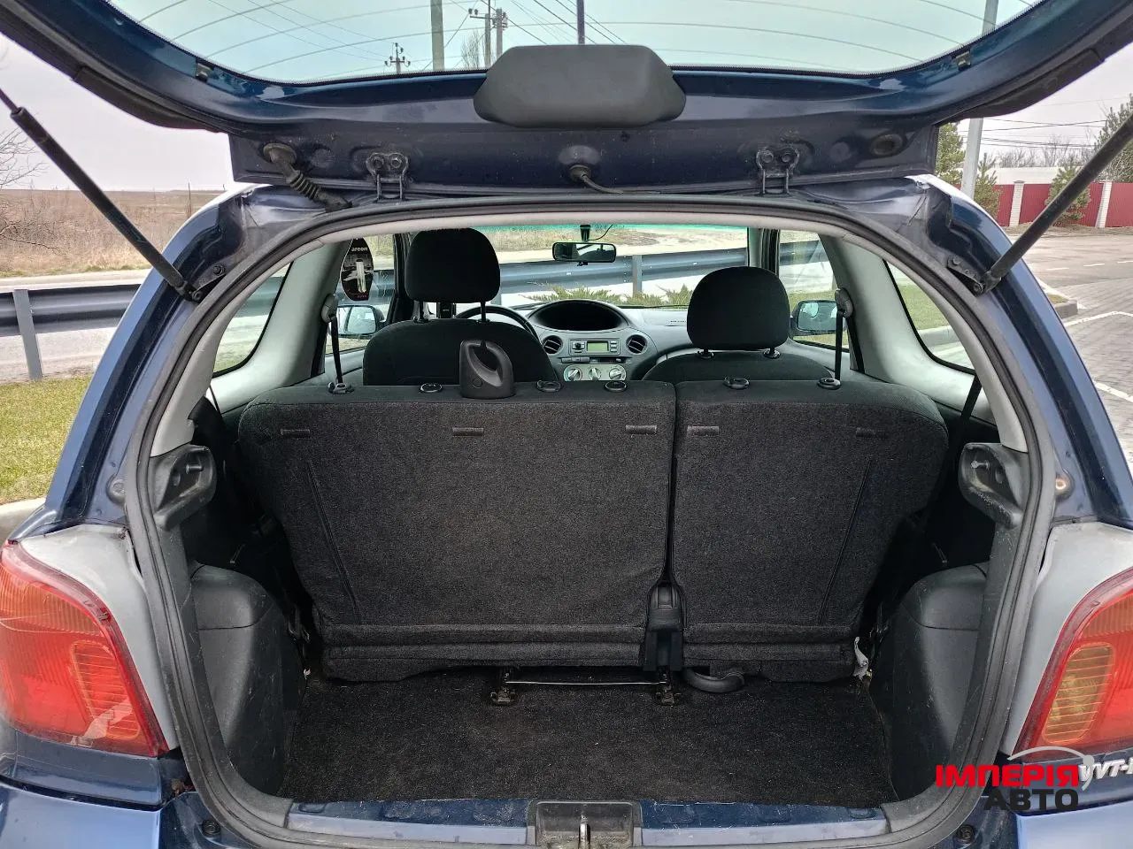 Toyota Yaris - фото 10