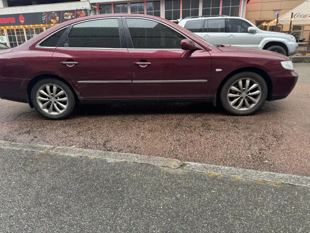 Hyundai Grandeur - фото 3