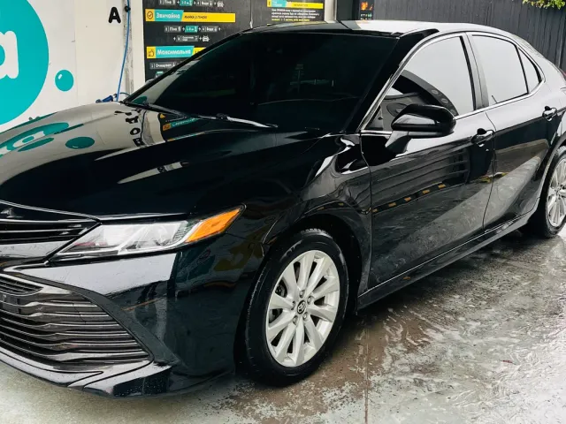 Toyota Camry - фото 5