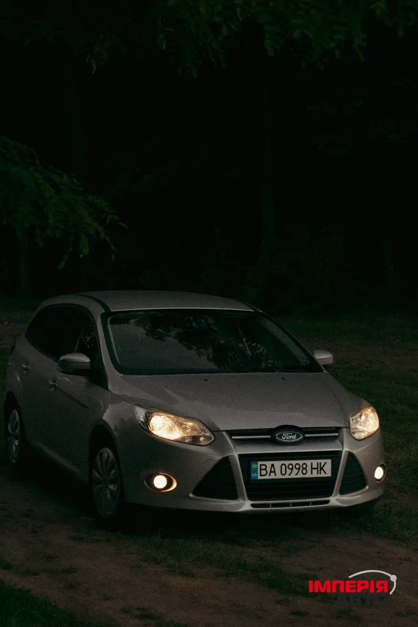 Ford Focus - фото 2