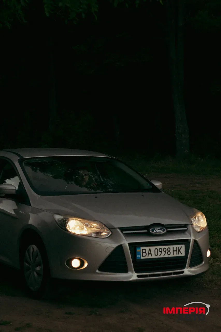 Ford Focus - фото 1