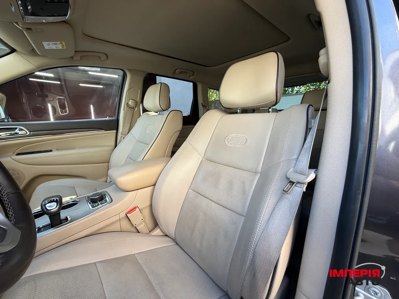 Jeep Grand Cherokee - фото 19