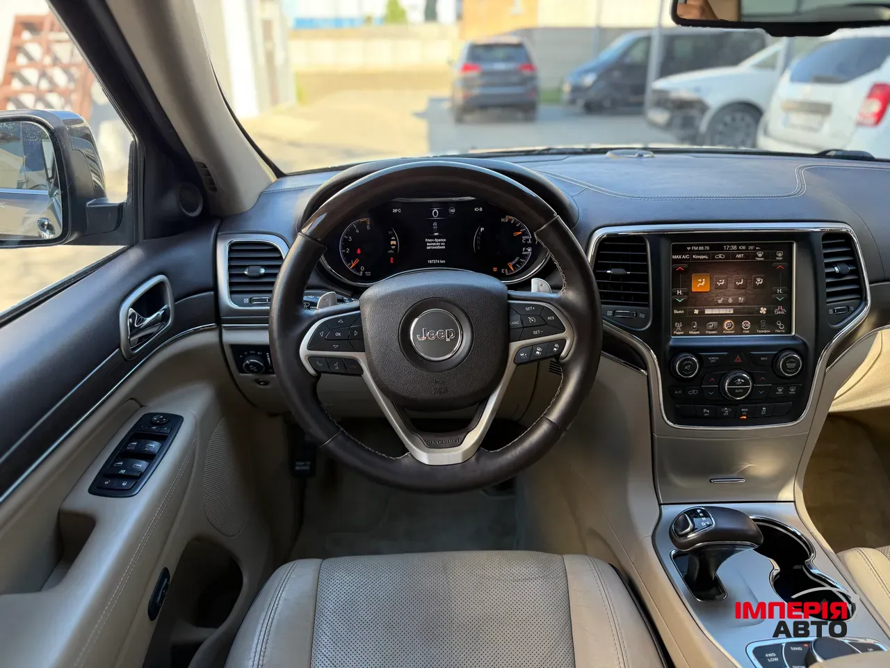 Jeep Grand Cherokee - фото 20