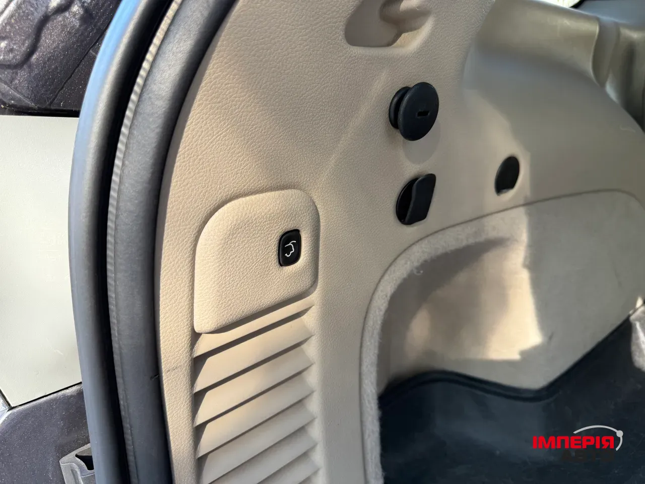 Jeep Grand Cherokee - фото 30