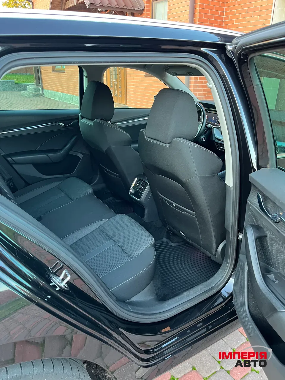 Skoda Octavia - фото 14