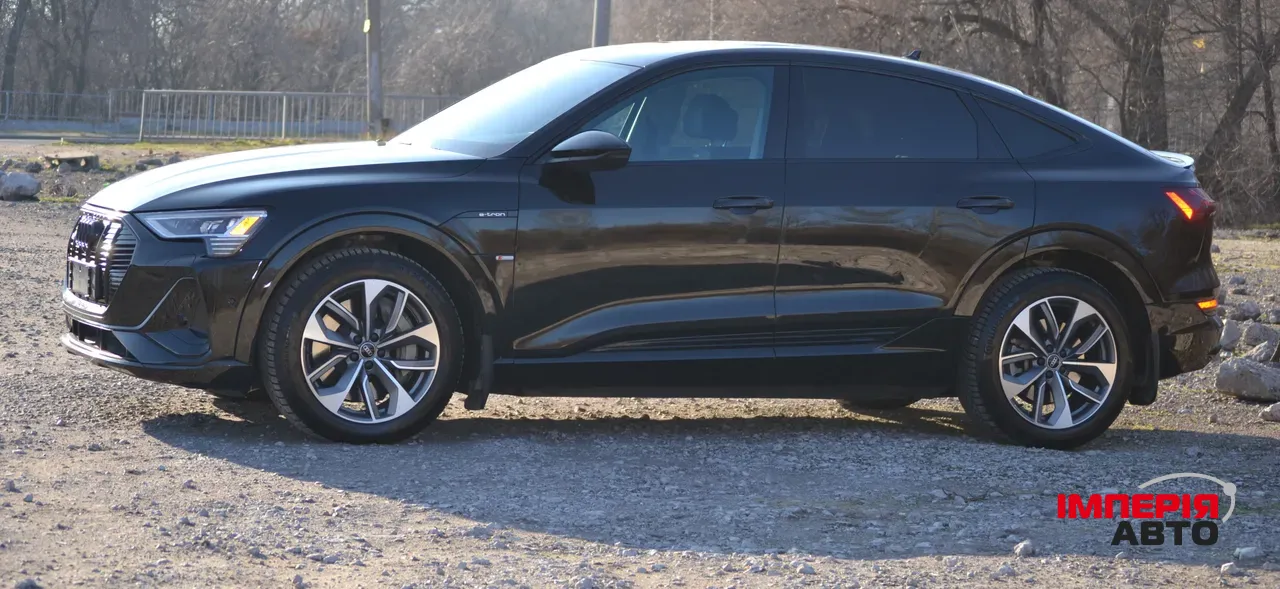Audi e-tron Sportback - фото 6