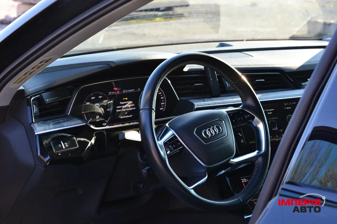 Audi e-tron Sportback - фото 23