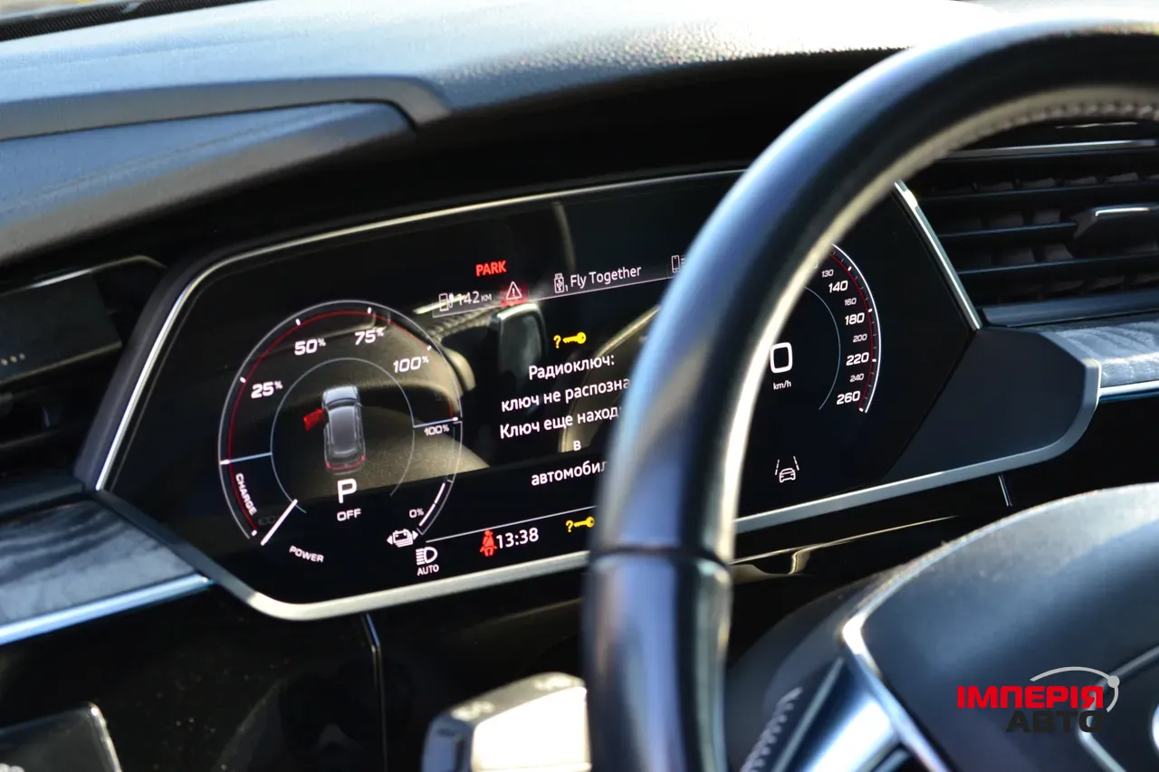 Audi e-tron Sportback - фото 22