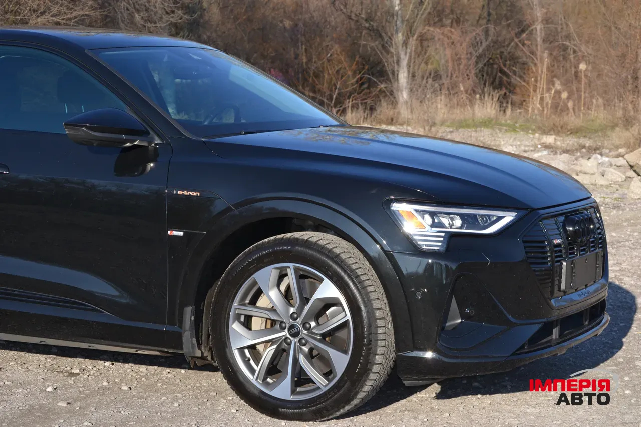 Audi e-tron Sportback - фото 4