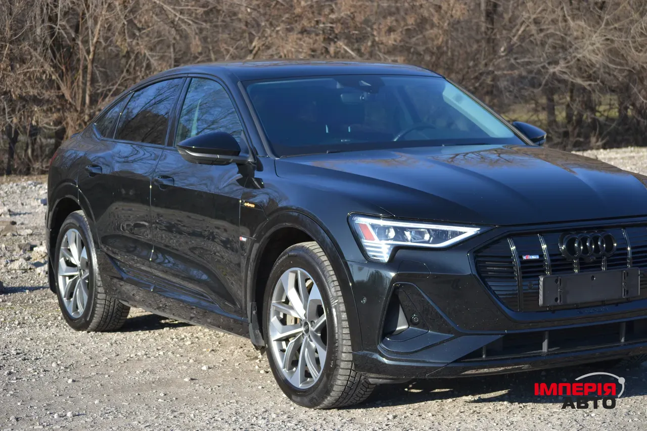 Audi e-tron Sportback - фото 2