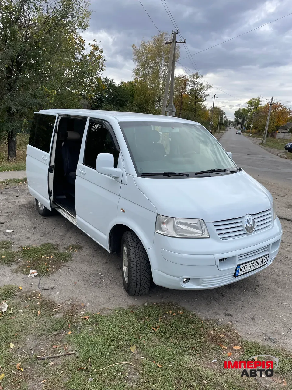 Volkswagen Transporter - фото 6