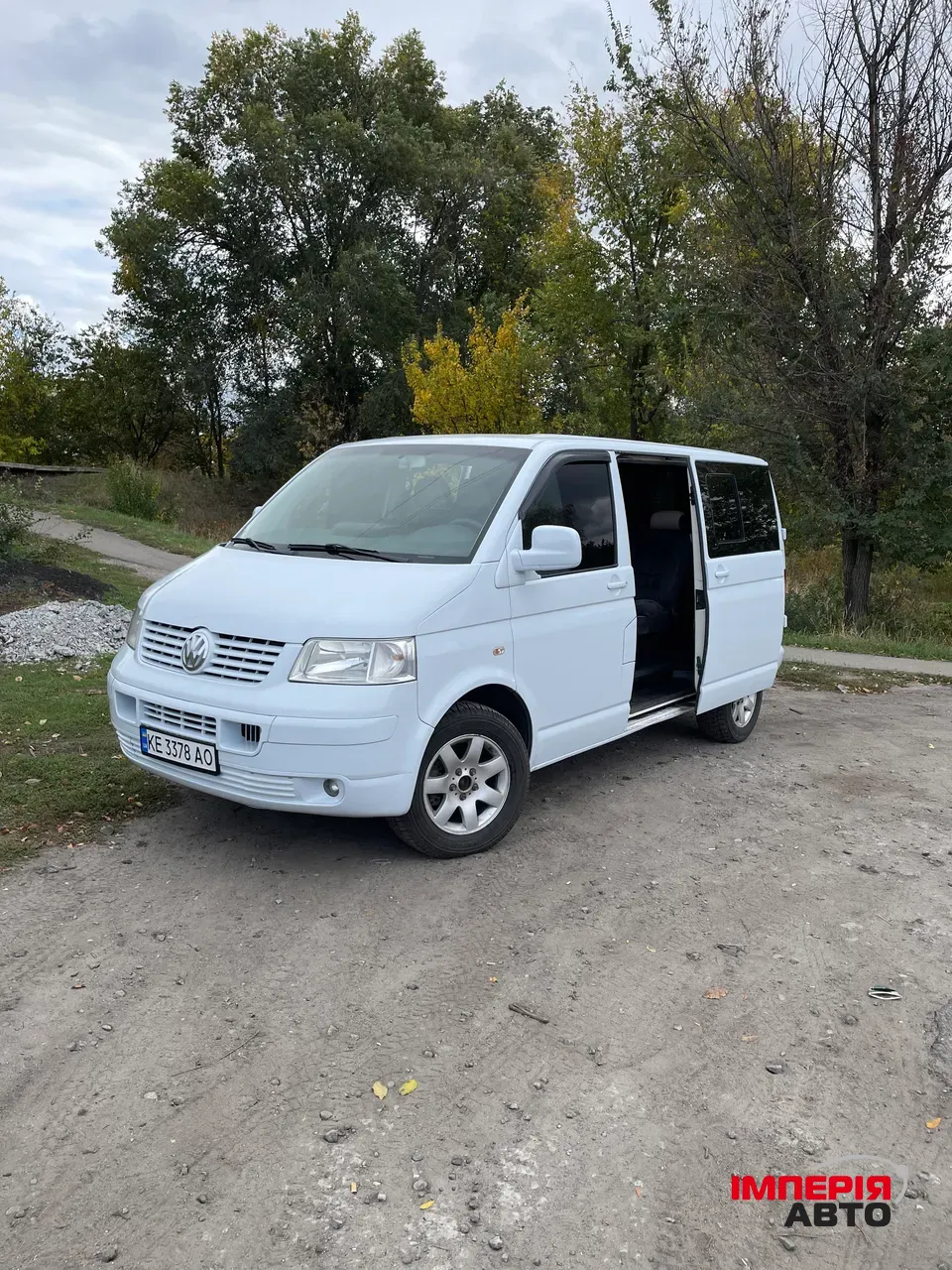 Volkswagen Transporter - фото 5