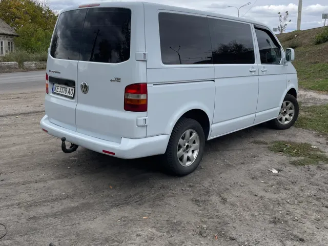 Volkswagen Transporter - фото 3