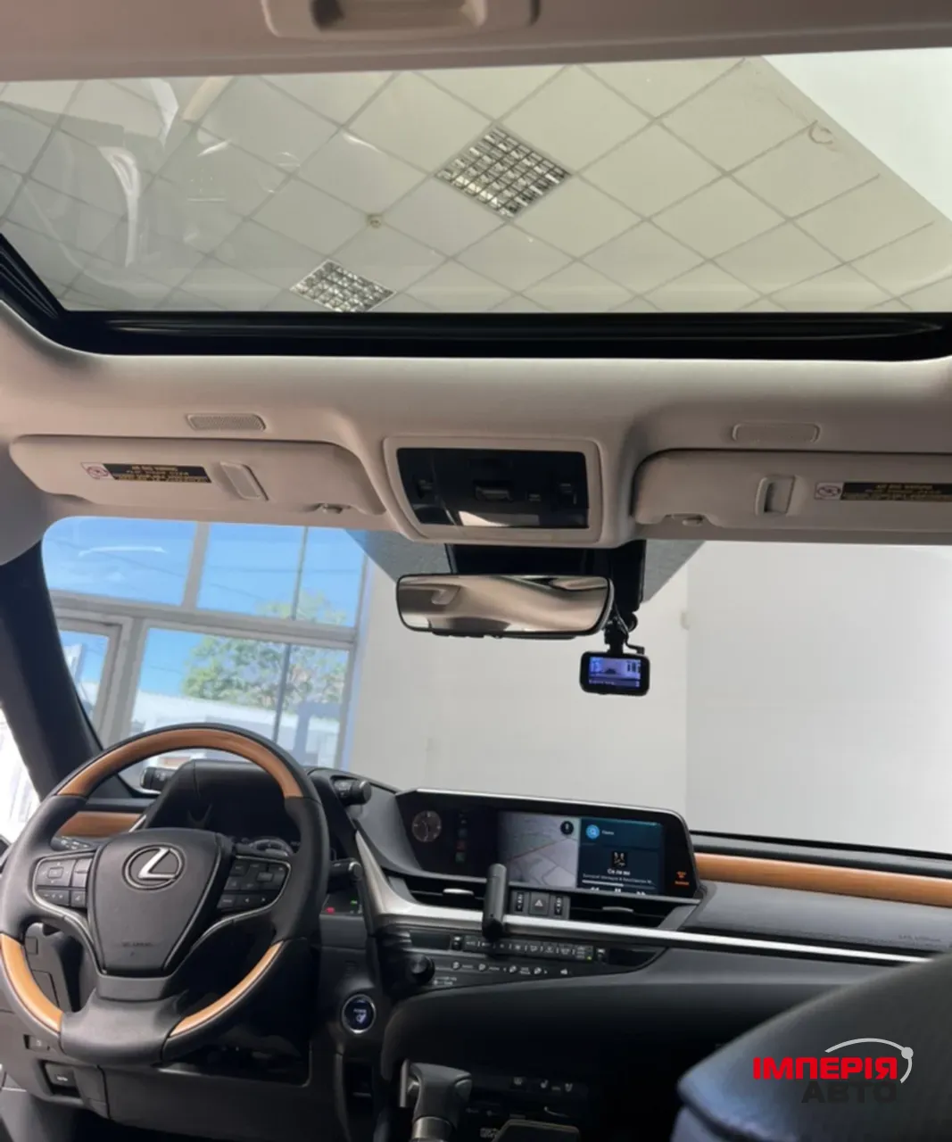 Lexus ES - фото 11