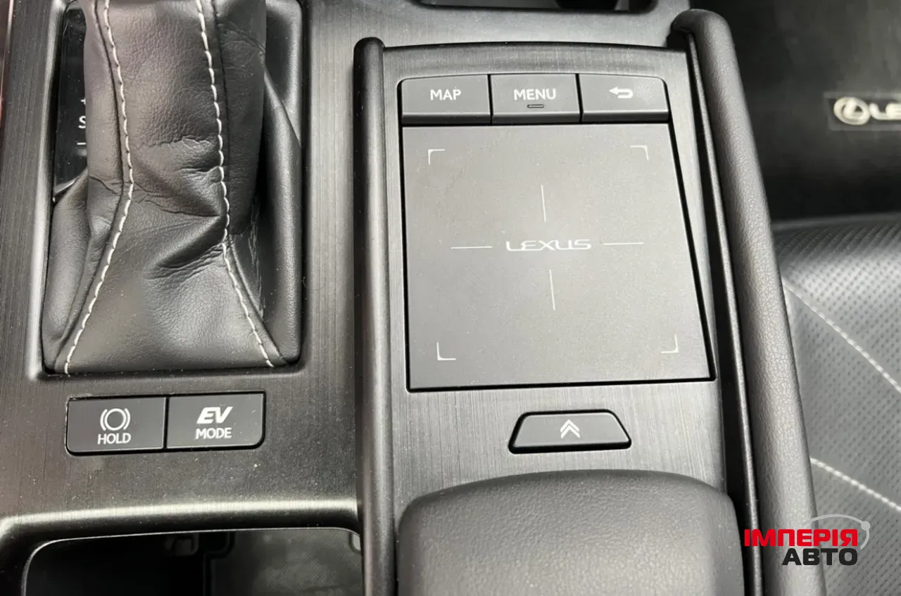 Lexus ES - фото 15